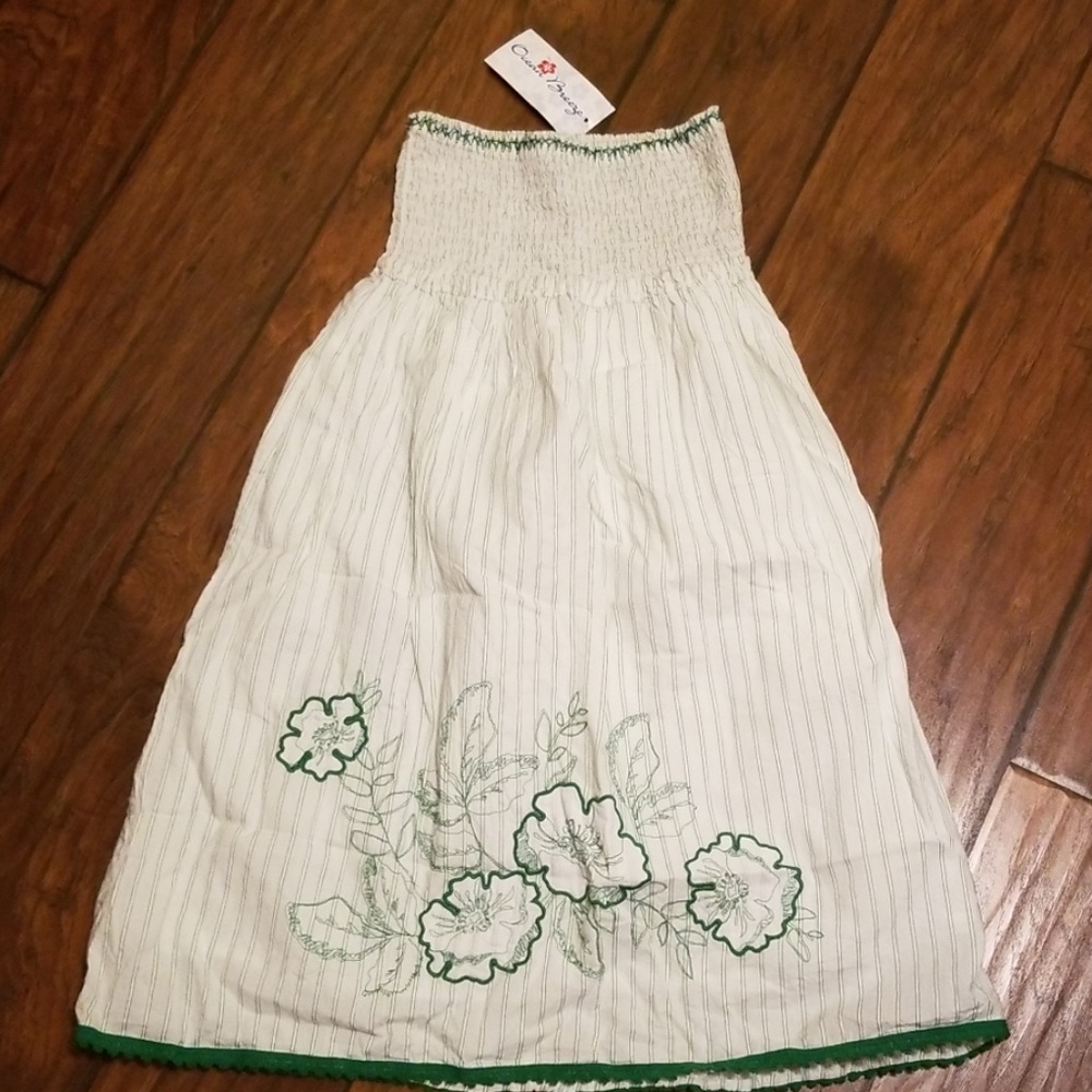 Juniors dress